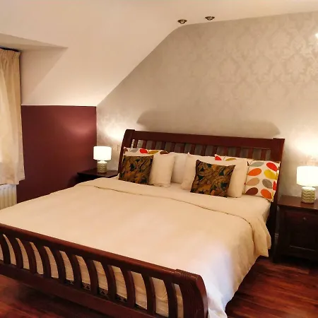 Luxury Town House Feriehus Skibbereen